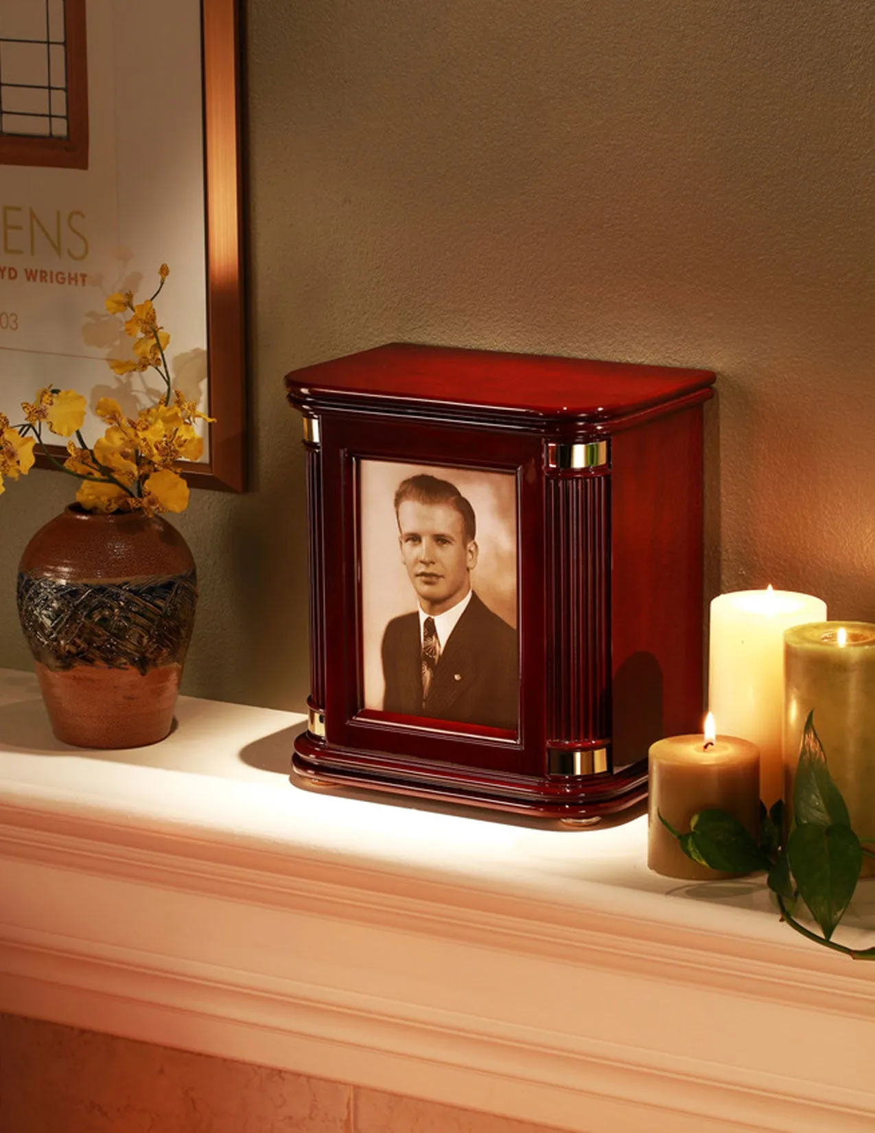 Honor II - High Gloss Photo Wood Urn