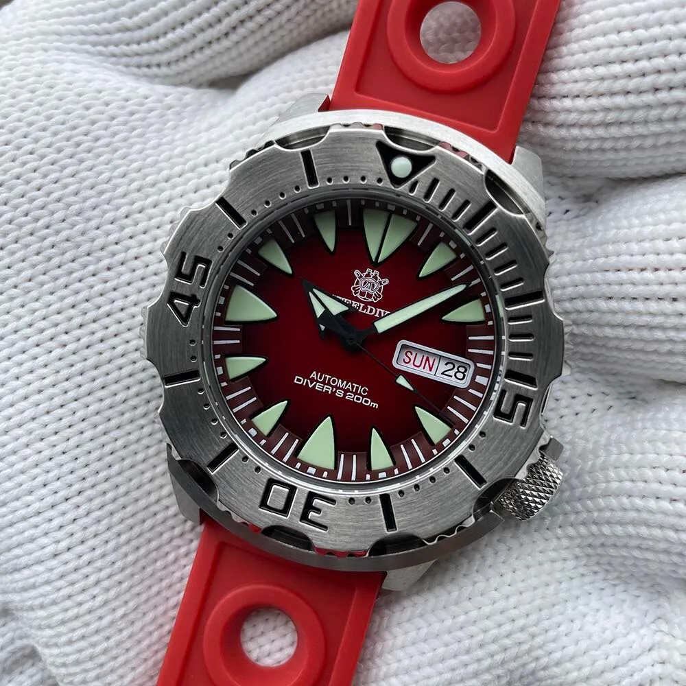 Steeldive SD1984 NH36 Automatic Monster Men Watch