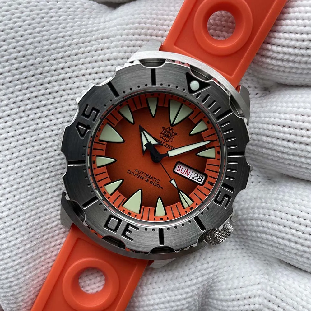 Steeldive SD1984 NH36 Automatic Monster Men Watch