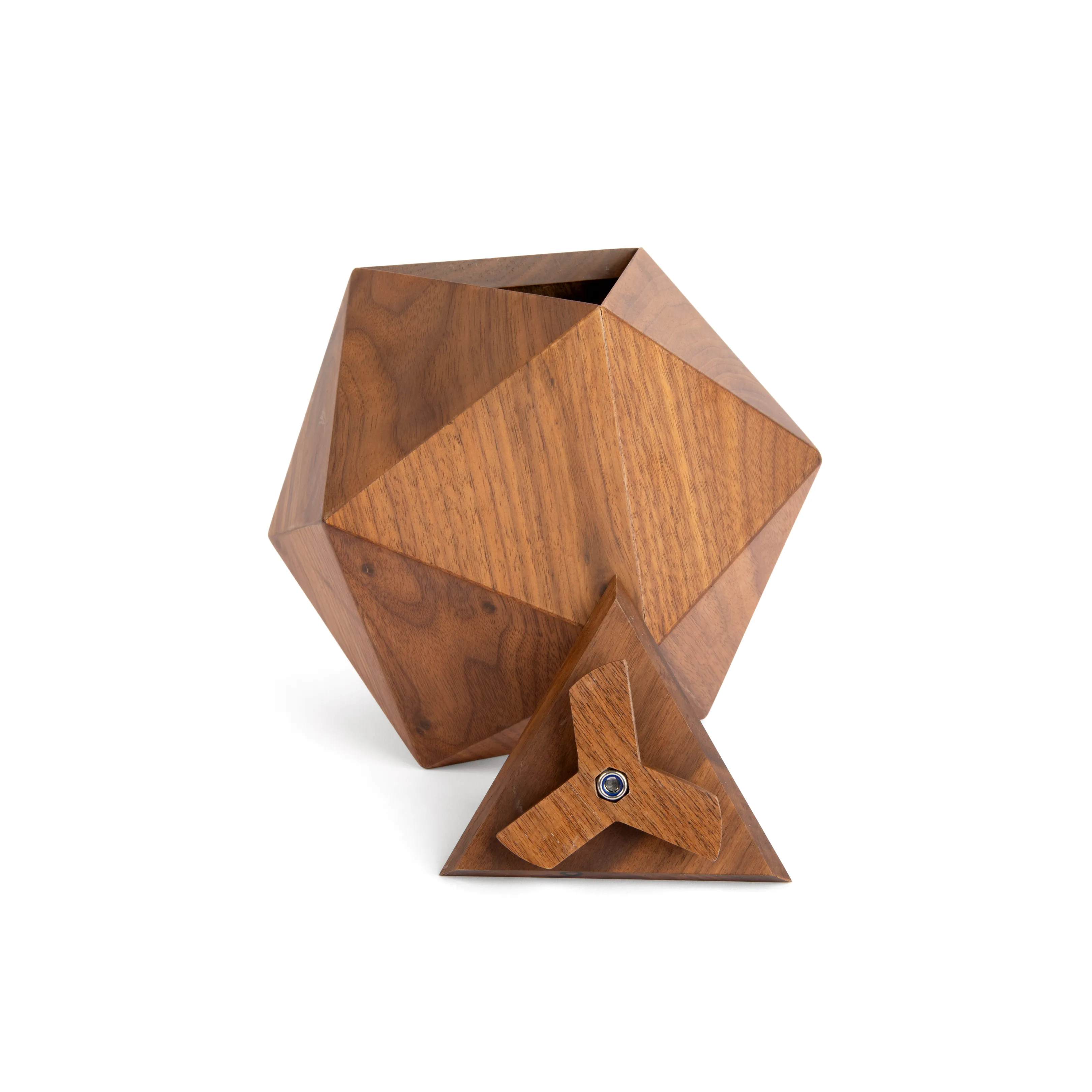 The Bleecker Urn
