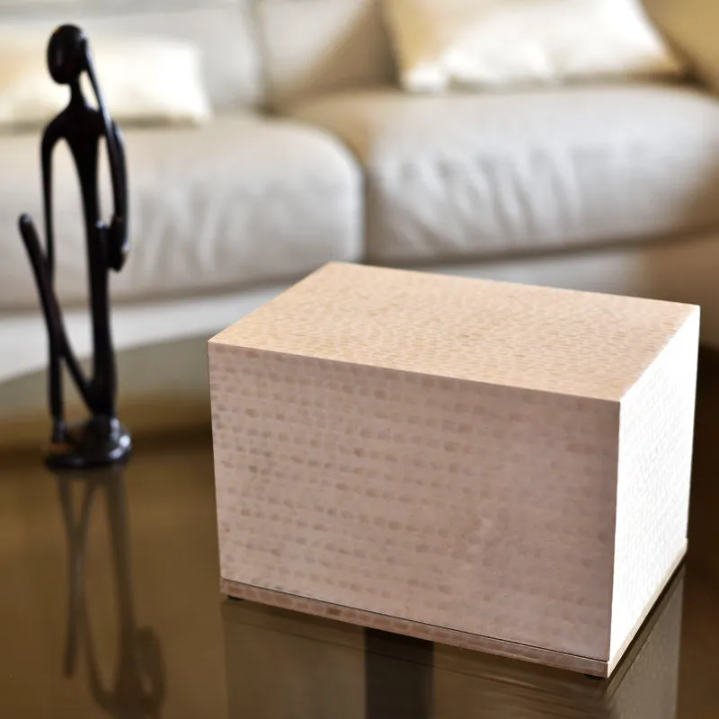 The Hudson Urn in Cream