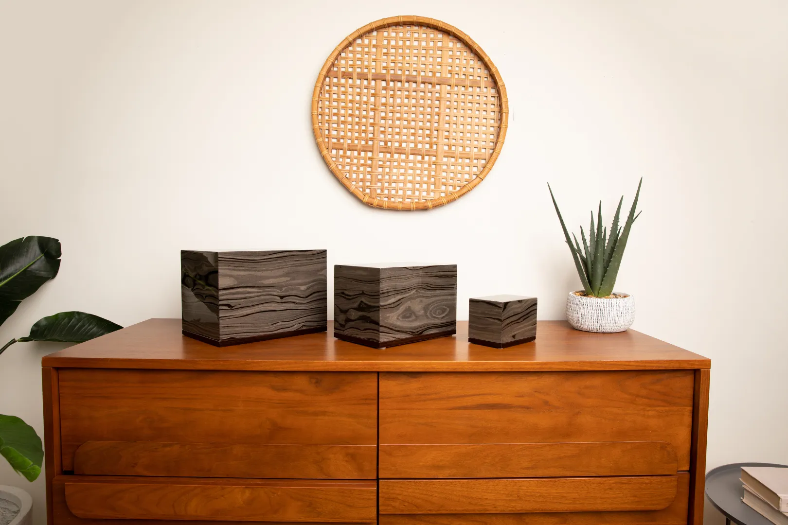 The Hudson Urn in Vibrant Multicolor