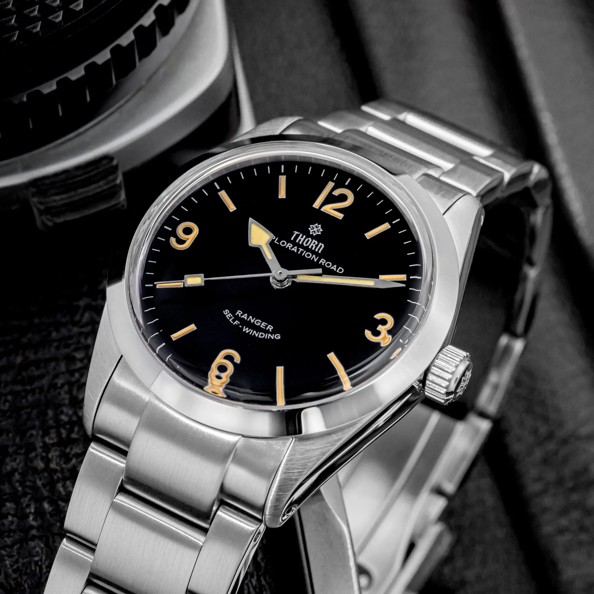 ★Weekly Deal★Thorn 34mm Vintage Mechanical Watch T003